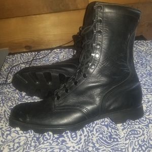 Army  new old stock combat  boots